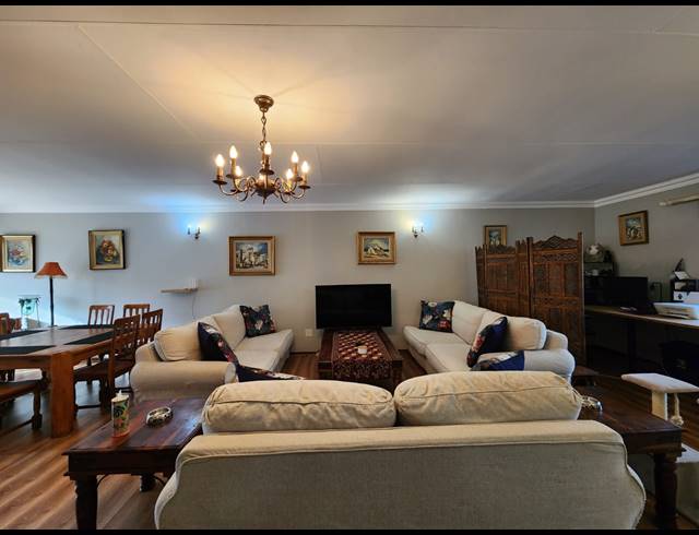 3 BEDROOM TOWNHOUSE FOR SALE IN THREE RIVERS PROPER
